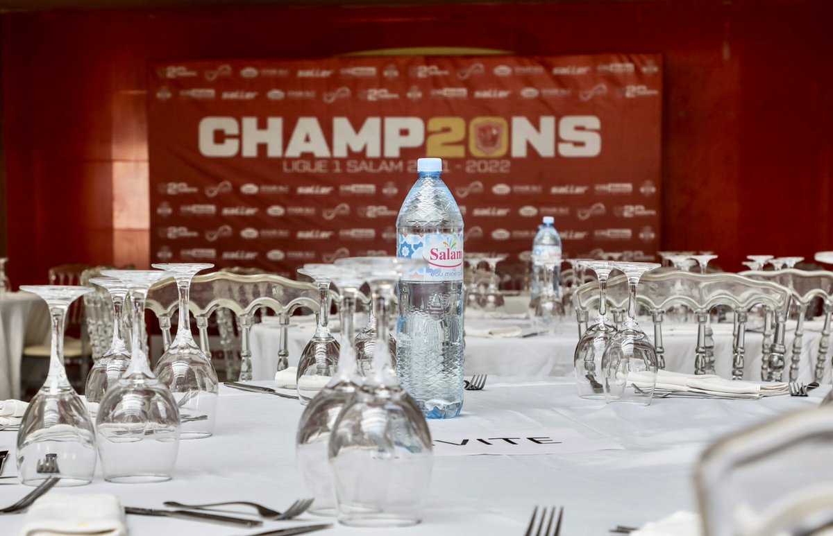 HACofficiel's tweet photo. [📸] Un déjeuner familial en guise de clôture de saison et de célébration du 20e sacre pour les Matamkas 🏆👑
#Champ20ns
#Ligue1GN🇬🇳 #Ligue1Salam🇬🇳
#PanAfricanTeam 🔴⚪️ https://t.co/gkRxMGIkBa