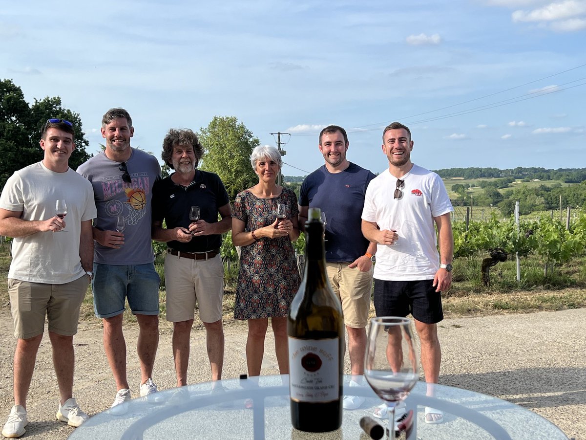 dwinebuff's tweet photo. Hanging out with ⁦⁦@dwinebuff⁩ in St Emilion ⁦@TheWineBuff_HQ⁩ ⁦@daragh_moore⁩ ⁦@bsca2⁩ https://t.co/RDoUTVNmBE