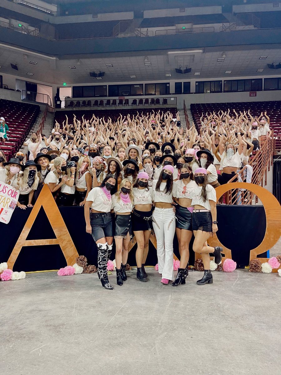 AXOUSC's tweet image. 100 days till BID DAY❕❕ Register now ❤️‍🔥