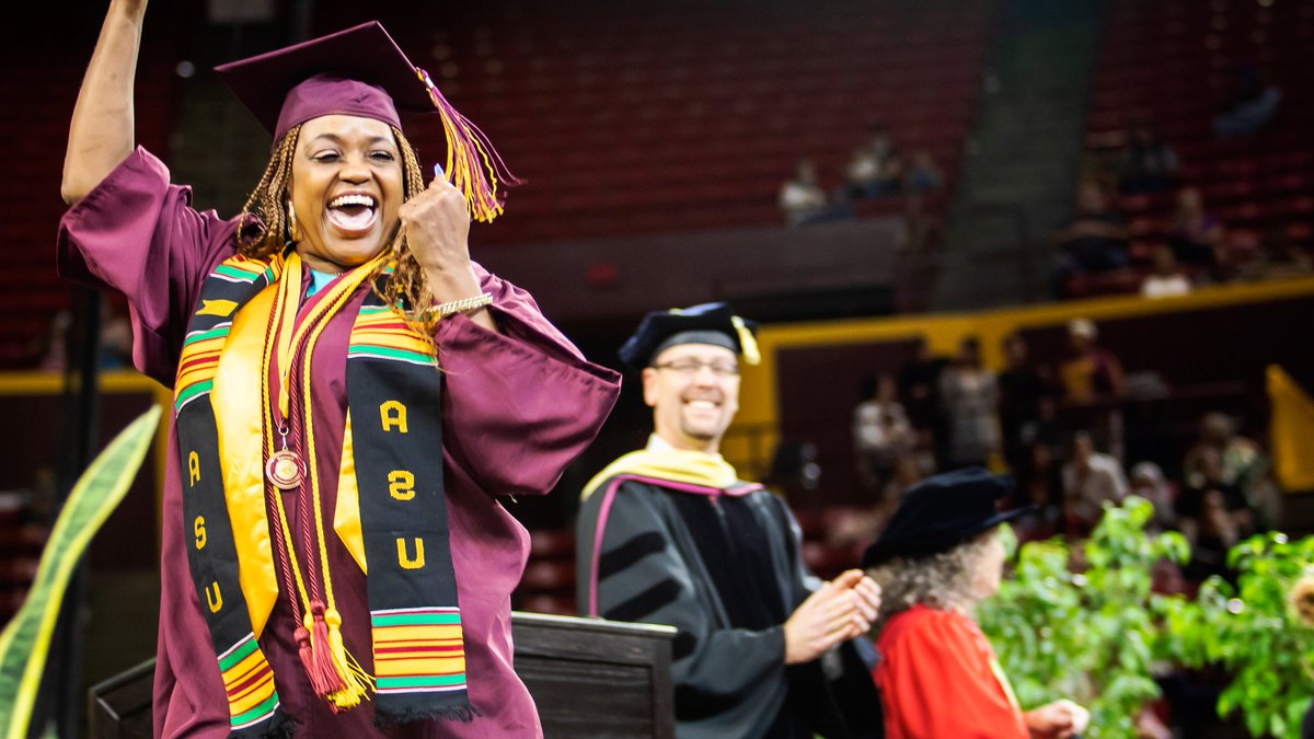 ASUNewCollege's tweet photo. Cheers to all our #ASUNewCollege grads who crossed the stage yesterday! You did it! #ASUGrad #ASUWestGrad ππ https://t.co/rH0fUTW8CC