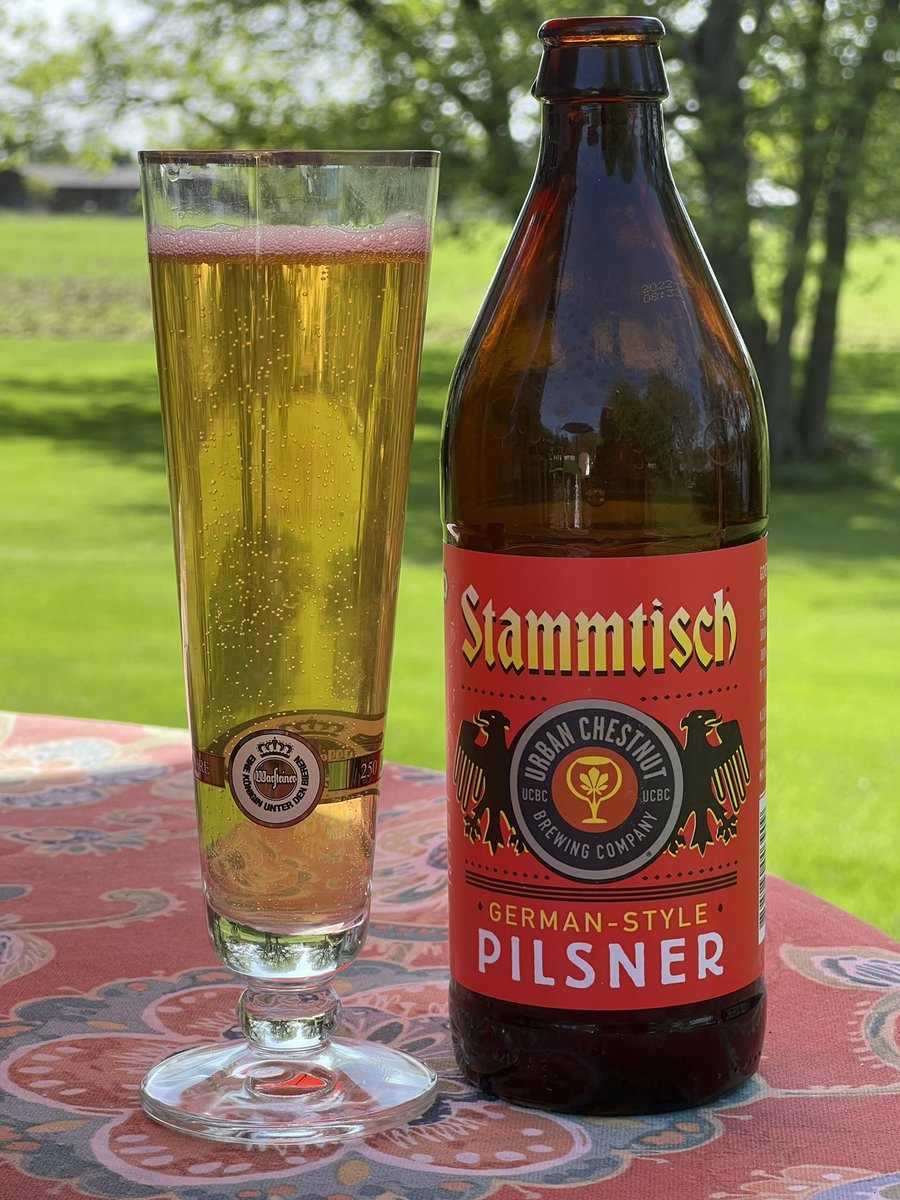 Perfectly German. From Saint Louis. TGIF! <a href="/urbanchestnut/">UrbanChestnutBrewing</a>