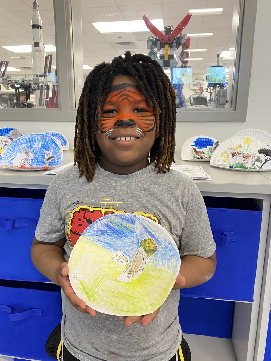 MrsJessCosman's tweet photo. More first grade animal habitats! #IC2122 #onlyatIC #ICallthetime https://t.co/LPPR98DSao