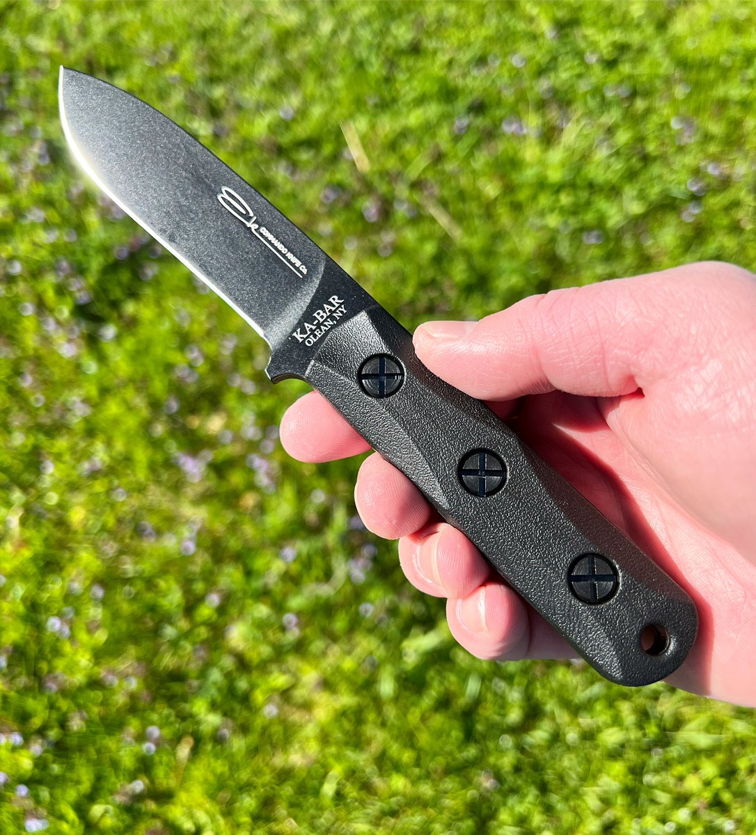 Ek Knives tweet media