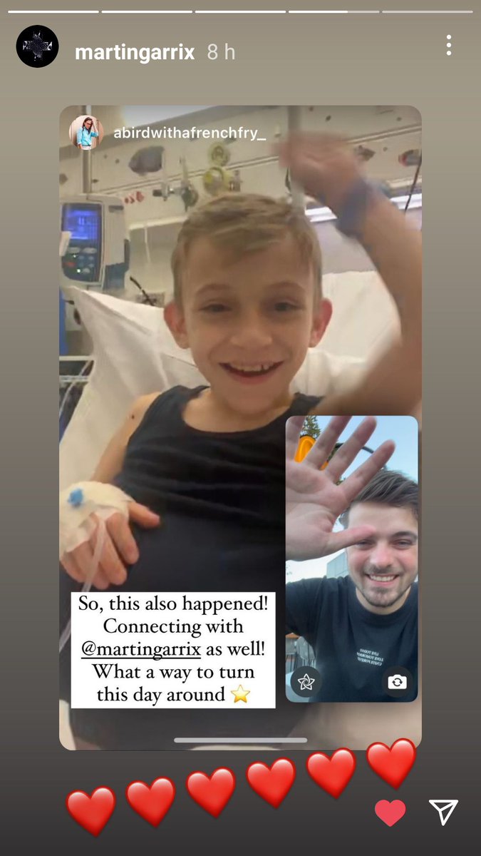 Yes, he is my idol, and today he is going around the sun 26 times, and to think that I knew of your existence when I was 17, I am not lucky enough to meet you, but I know that my dream will come true. I love you <a href="/MartinGarrix/">MARTIN GARRIX</a> ♡