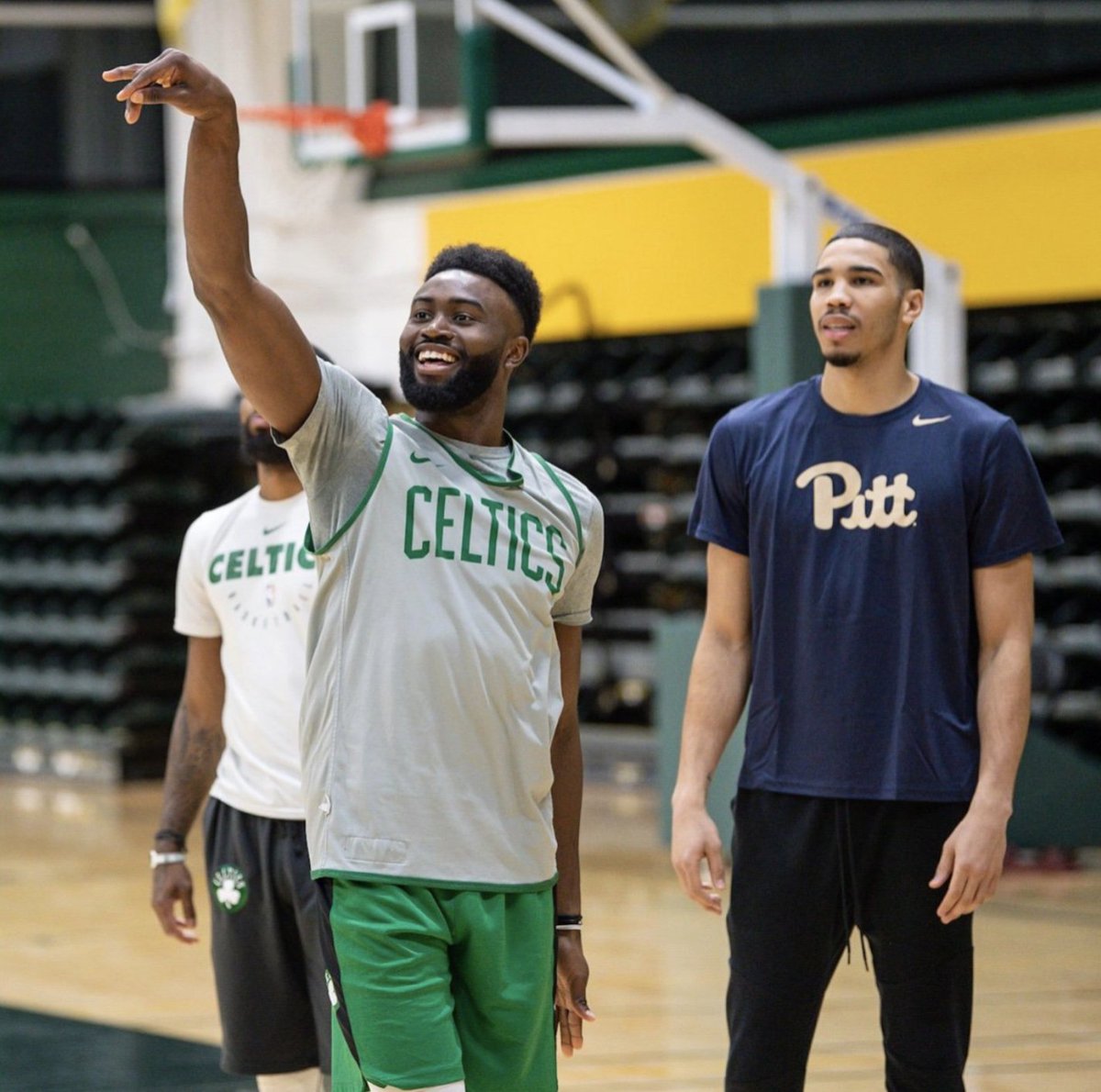 ByCraigMeyer's tweet photo. Huge performance tonight from Pitt legend Jayson Tatum https://t.co/DgBcSMpjz8