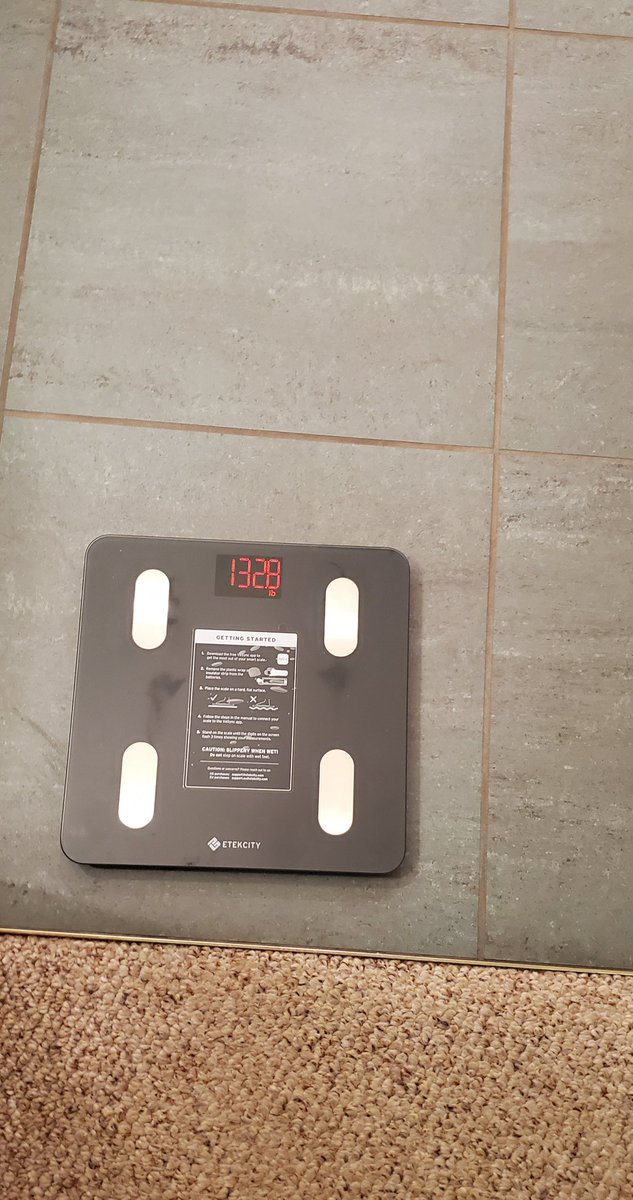 The journey continues. 
Haven't been below 130 pounds since April 18th :) 
Feeling great physically, mentally and emotionally. Final push before summer 🔥🔥
(+2.1 lbs/0.95 kgs)