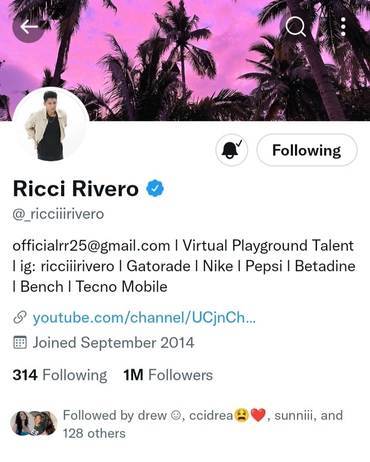 Eirafiore's tweet photo. @_ricciiirivero @iamandrea_b 💖🦋 https://t.co/OLrjzIrmc0
