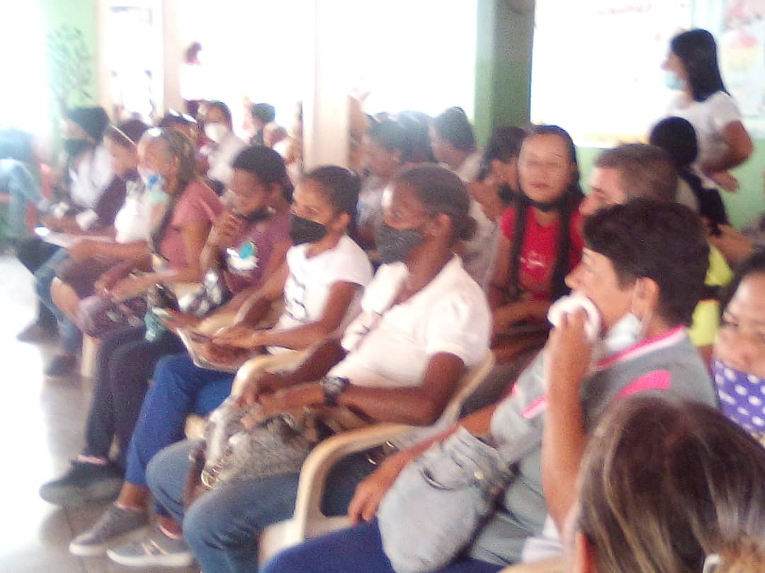 ceicerecitac17's tweet photo. 📌EVIDENCIAS FOTOGRÁFICAS DEL SEGUNDO DÍ DEL CONGRESO PEDAGÓGICO ESTADAL 👨‍👩‍👧‍👦 https://t.co/pzaexX7umW