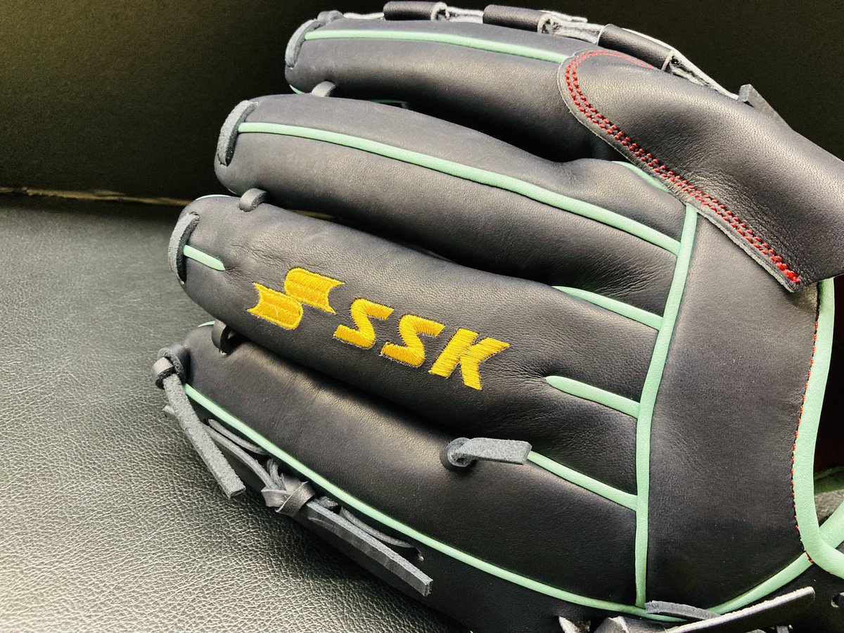 SSK 軟式用プロエッジオーダー 投手用512型 栗林モデル 日本🇯🇵の