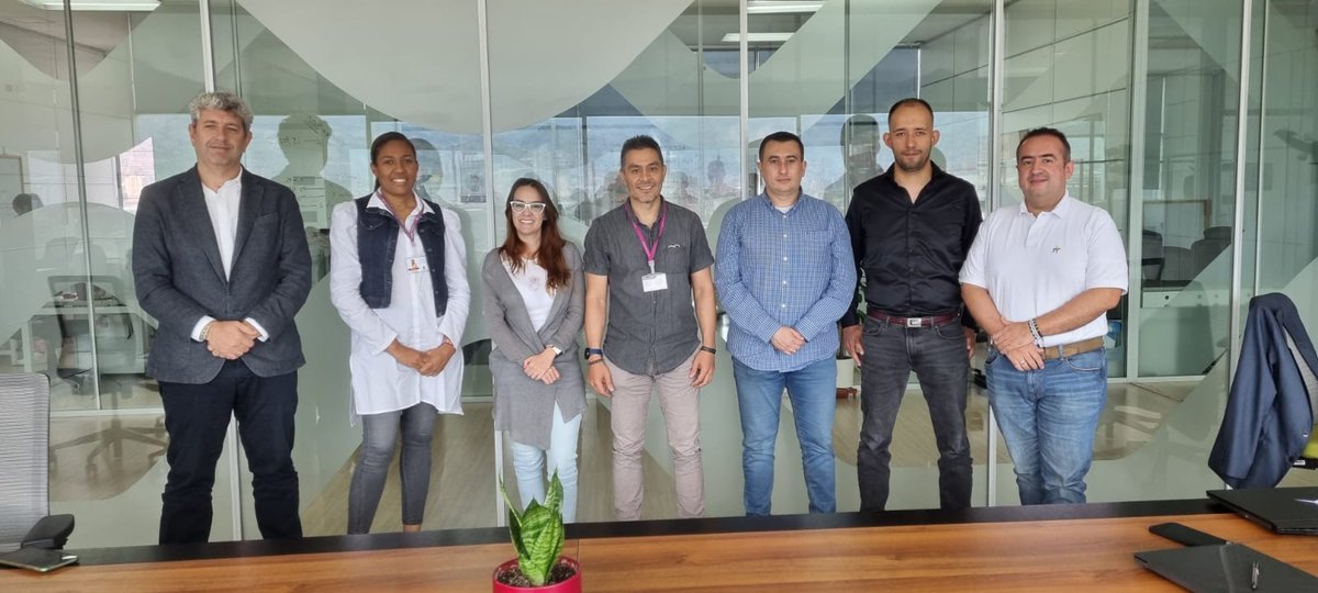 SwissTierrasCol's tweet photo. 📣Seguimos en el acompañamiento técnico en la implementación de #LADM-COL en @CatastroMed Nuestra misión es apoyar las entidades territoriales para el cumplimiento de la política pública de #catastromultipropósito 🇨🇴 #Avanzamos https://t.co/YlSkYX7H3R