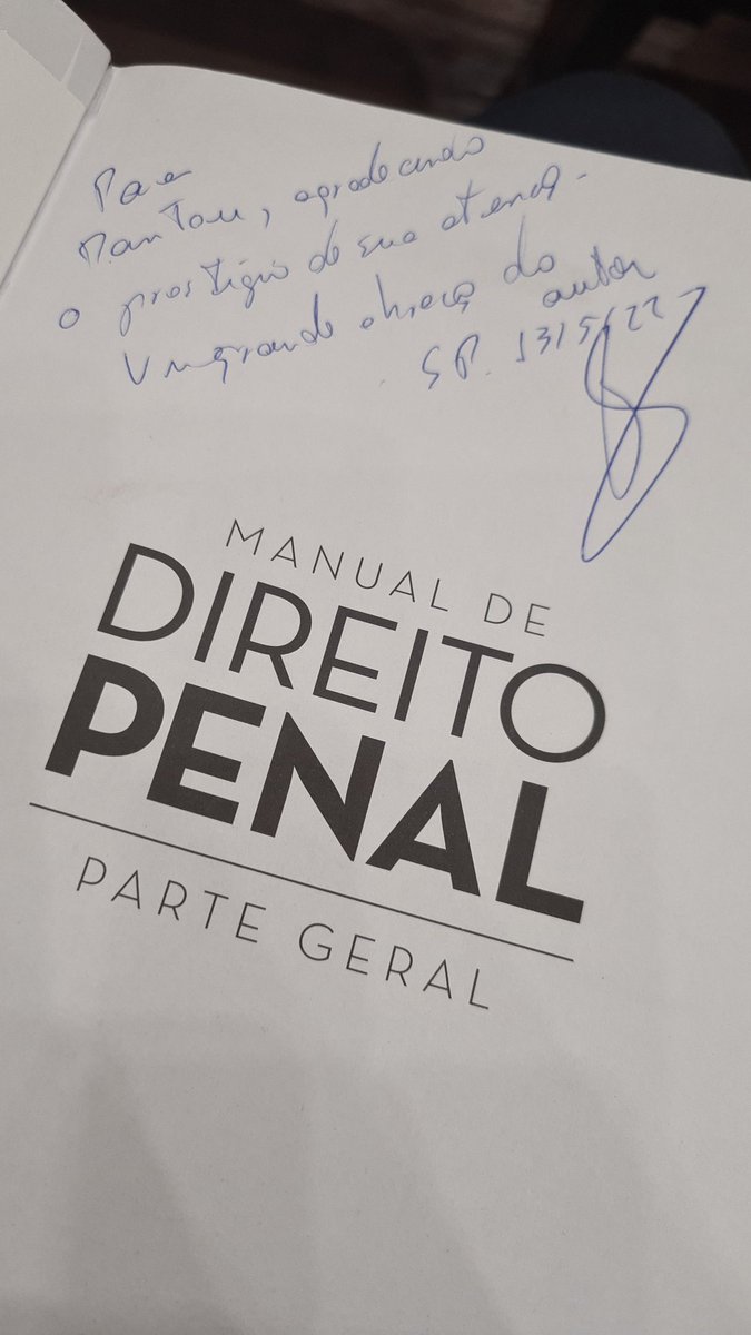 dantonpantoja's tweet image. Foi uma honra conhecê-lo pessoalmente @profgjunqueira ⚖️⚖️ #execuçãopenal #advogado #oab #direito