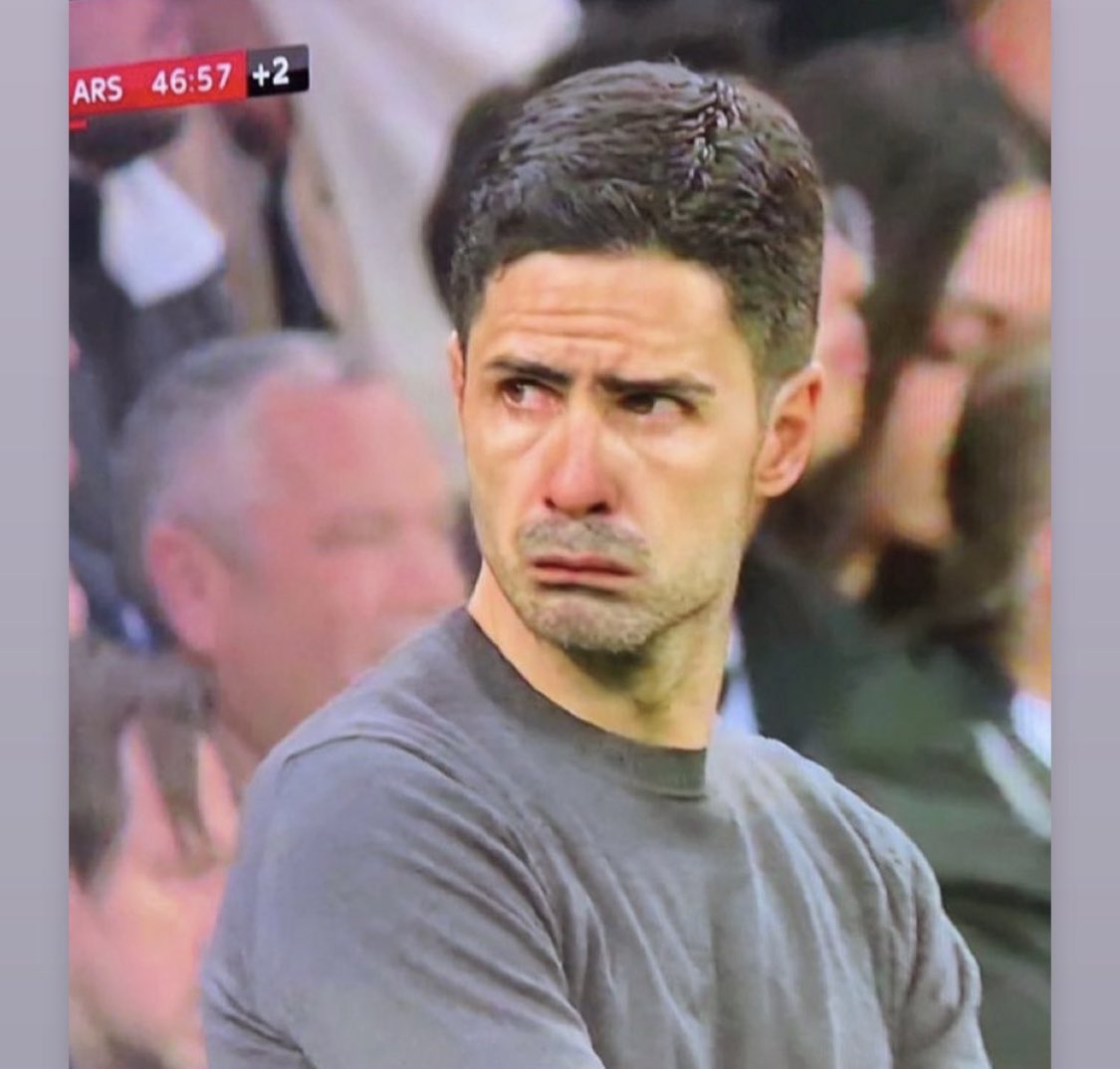 TomFigg's tweet photo. @jamiecweir Haha. This is how I imagine #arteta watching #Contes words back. #COYS  not sure who did the filter. But very good! https://t.co/eqqBXJm4XH