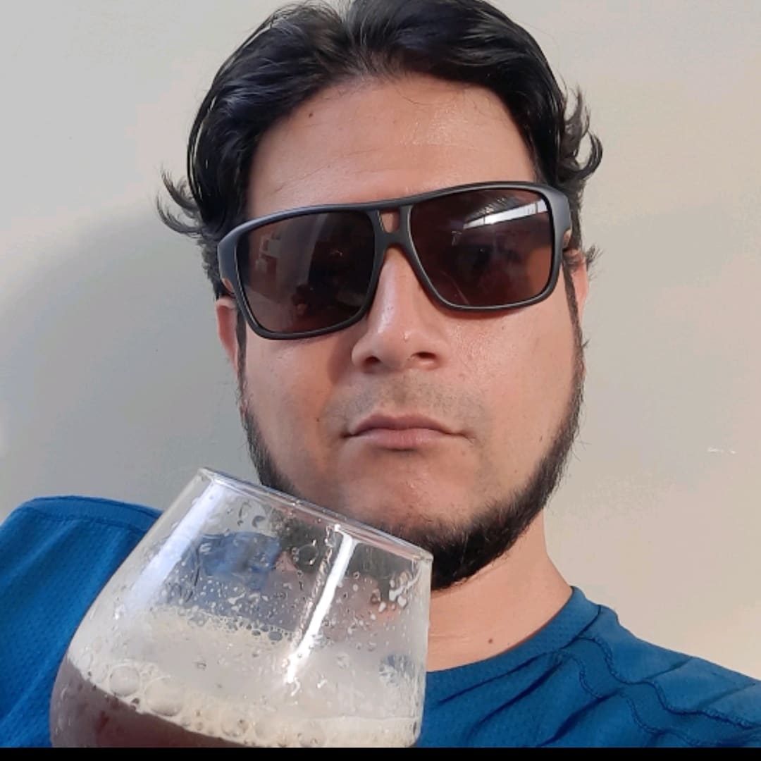 Cerveza_XL's tweet photo. #NuevaFotoDePerfil https://t.co/IOjDpchMPj