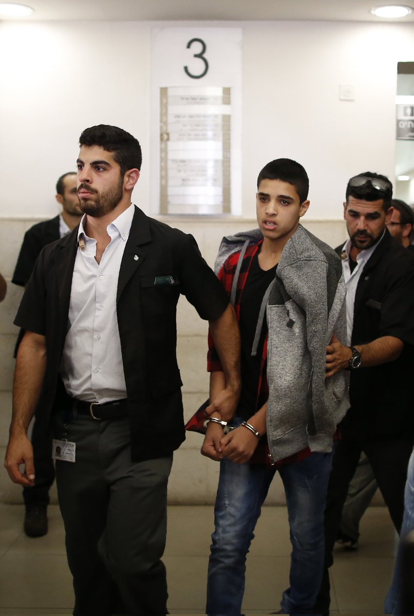 #Israel #FreeAhmadManasra yamyamlar içinde, 7 yıldır işkence gören Ahmad''ın sesine ses olun lütfen yüreğinde zerre merhamet olan Ey İnsanoğlu. 19.6.2022 mahkeme tarihi. Ahmad'a özgürlük borcumuz var