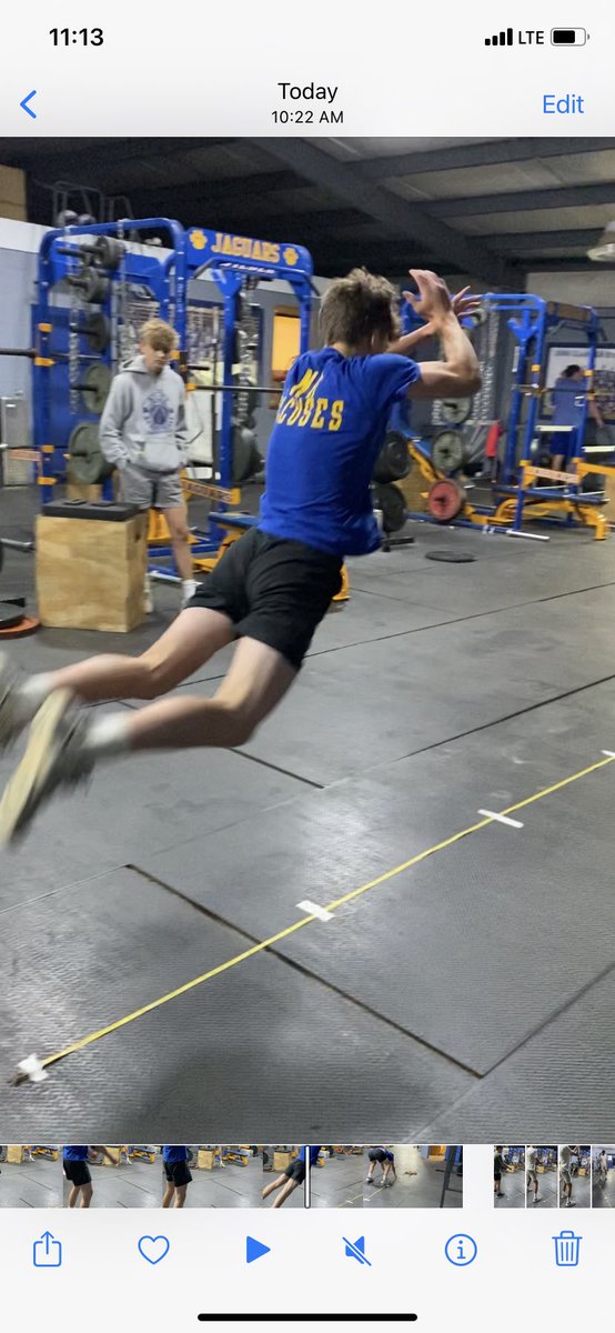 C_cullens15's tweet photo. Showing off the 🐇!!! @BlakeDollar3 #NOEXCUSES #GOJAGS https://t.co/gsUZpUmtkp