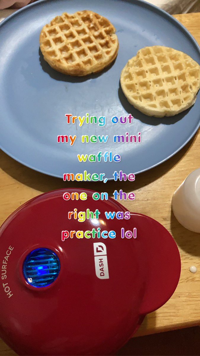 munizanita10's tweet image. #miniwafflemaker #TGIF