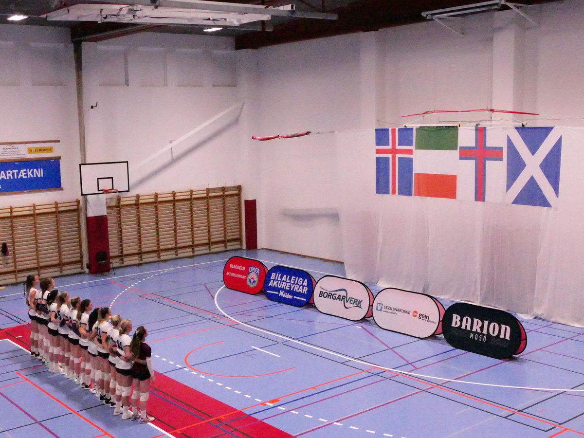 SWNT_volleyball's tweet photo. Incredible 3-1 win for 🏴󠁧󠁢󠁳󠁣󠁴󠁿SCOTLAND vs 🇮🇸ICELAND tonight! The team are delighted! But its time to rest and recharge for tomorrows match against 🇫🇴FAROE ISLANDS who beat 🇮🇪IRELAND tonight. @ZeonTeamwear @ScotWomenSport @WSNet_SCO @WomensSport @scottishvb https://t.co/XCesTlUunv