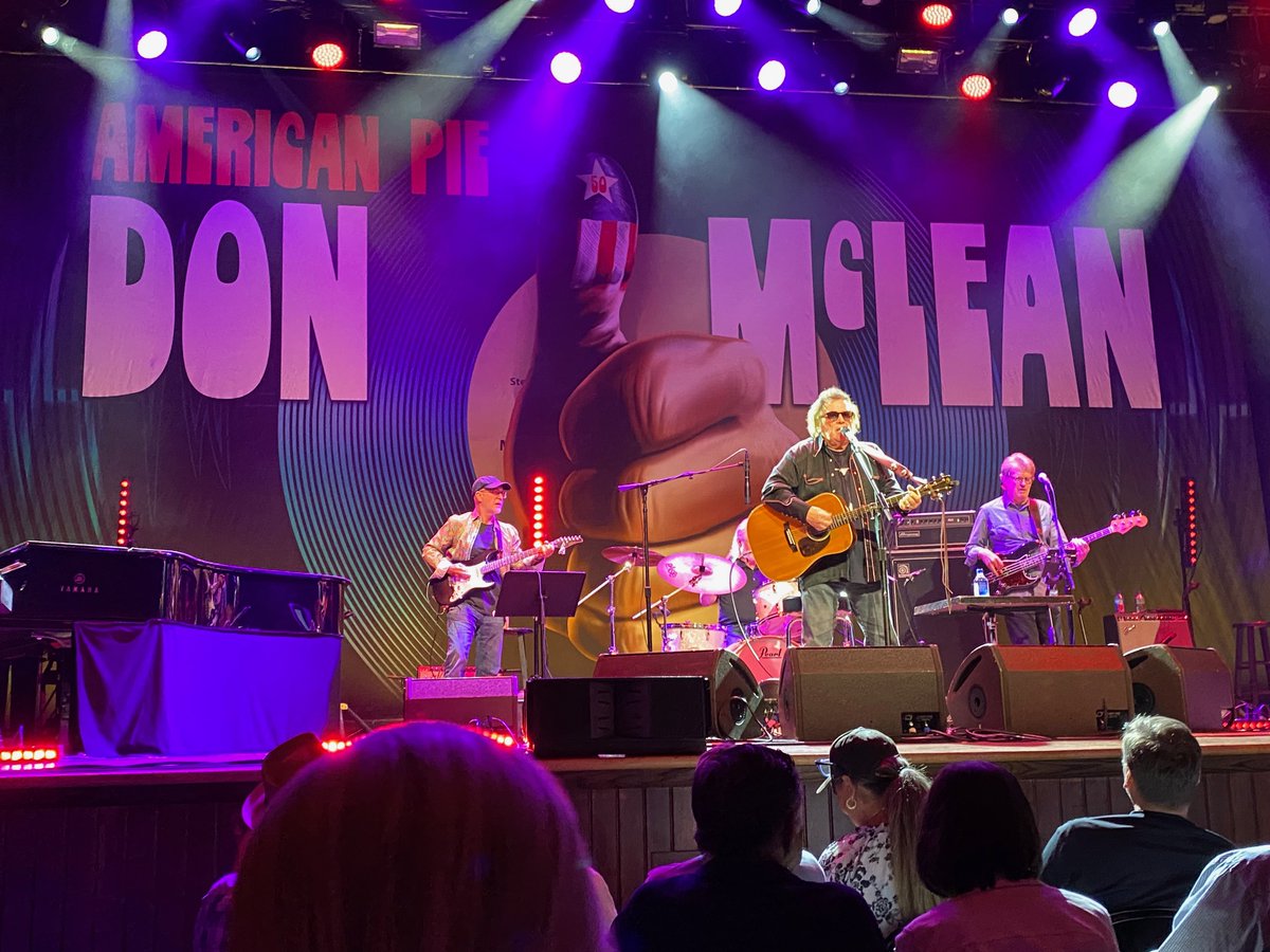 TomArenberg's tweet image. Some students met after school one day in 1971 to discuss the lyrics of Don McLean's "American Pie." It was more educational than several of my classes. 50 years later, I'd say I have them half figured out. #RymanAuditorium