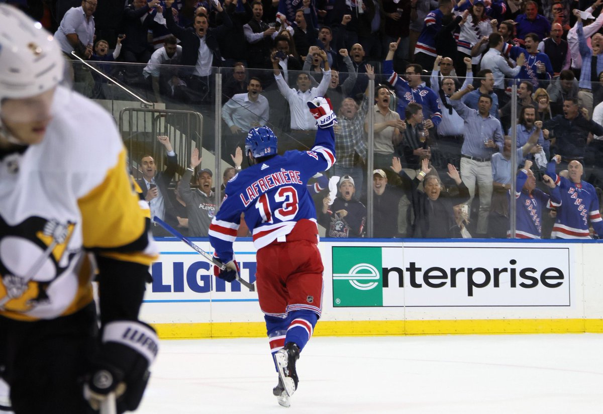WeBleedBlueNYC's tweet photo. Bring it home for a Game 7 boys. LET’S GO RANGERSSSSS!!!! https://t.co/8cxSBa0rw6