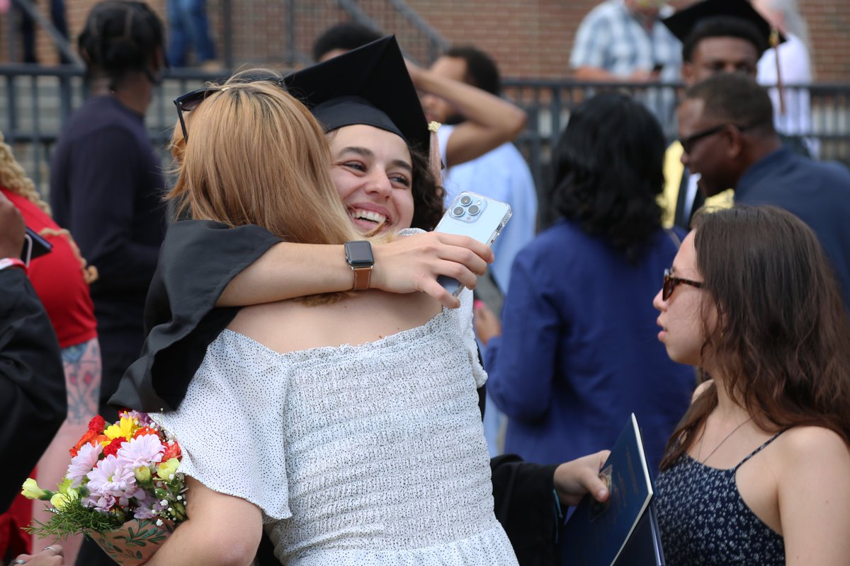 GaSouthwestern's tweet photo. Happy graduation day! We're so thankful that we were able to celebrate our Spring 2022 graduates today. It's been quite the journey, but these students have worked hard and truly persevered to earn their degrees. Congratulations, Hurricanes! π #GSWgrad https://t.co/IDxlMvPKei
