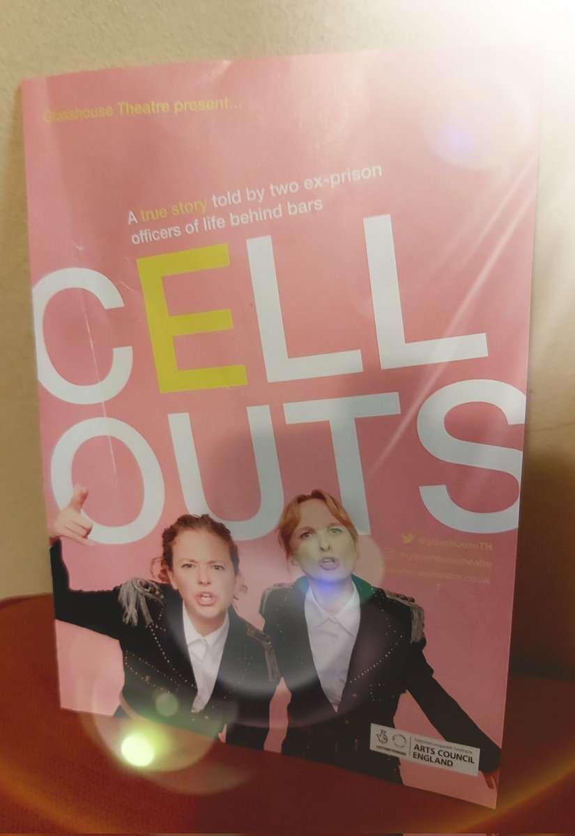 London_Missa's tweet photo. Fab night at @KingsHeadThtr watching @GlasshouseTH. Highly recommend #CellOuts. Good luck with the tour guys! https://t.co/4LhRnqNhlE
