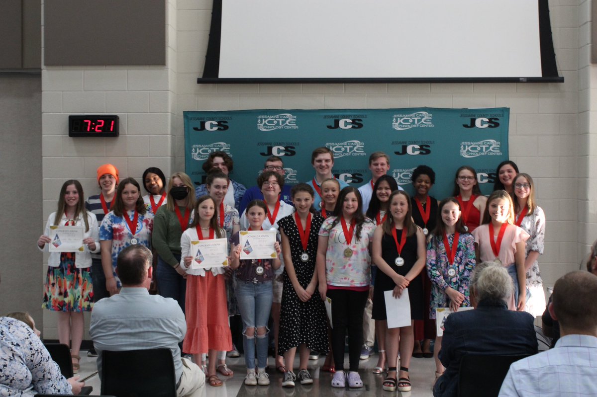 JessCoArts's tweet photo. Congratulations, JCS District Arts Stars! https://t.co/FvzhqnNCKr