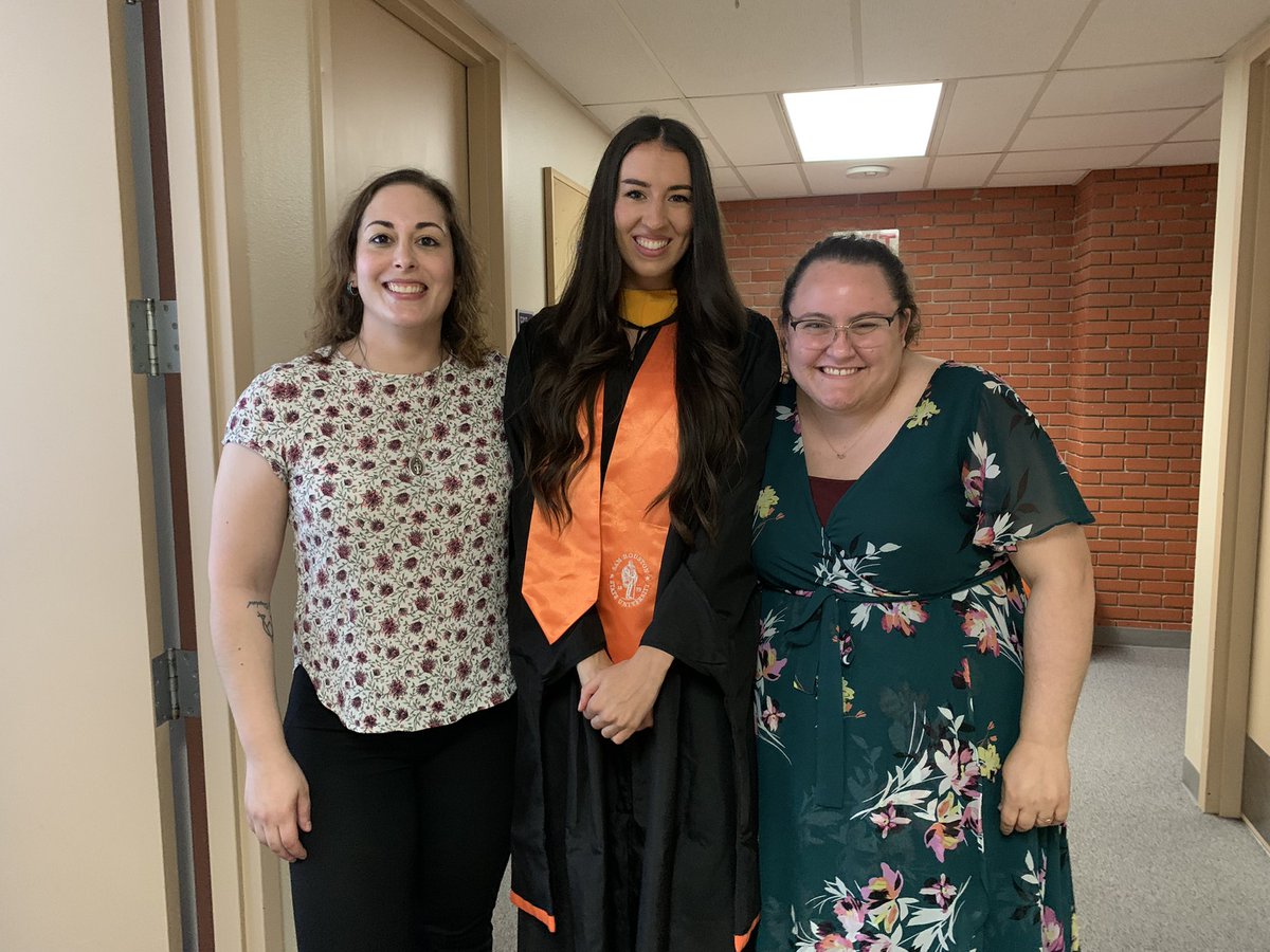 Anne C. Wingert tweet media