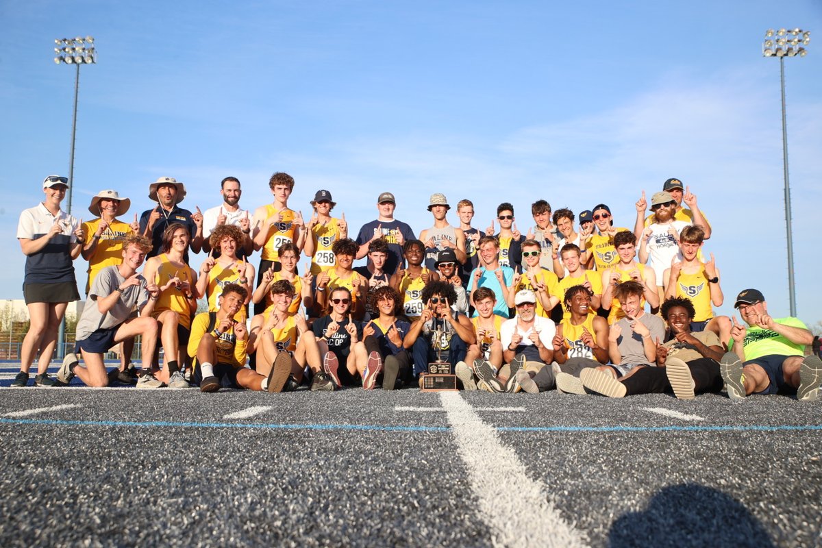 TheSalinePost's tweet photo. Congrats to the Saline boys' track and field team on taking the SEC Red meet and conference championship. https://t.co/QGjsQso3SC