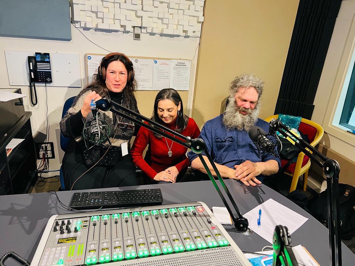 Yana_AJP's tweet photo. So grateful to experience live streaming/broadcasting radio on a great community station 2XX-FM with this mob. My tired brain couldn’t find the right words but hopefully my message was clear. Be the change you want to see. #animaljusticeparty #4kindness #4climatechange #4Animals https://t.co/NSvnYUFtr1
