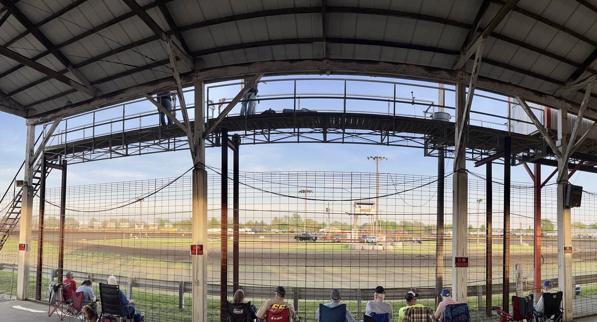 khifan's tweet photo. #TweetYourSeat @FloRacing
#FarmerCity74 #ILSpeedweek
@FarmerCityRacin https://t.co/auaaPeCZPO