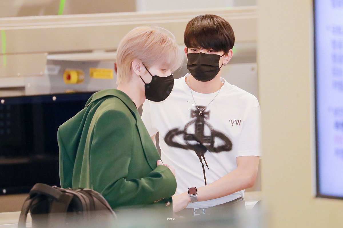offerhee's tweet photo. "hoon, tingnan mo muna ako... what's our problem, baby?" https://t.co/HtL2xfEoJq