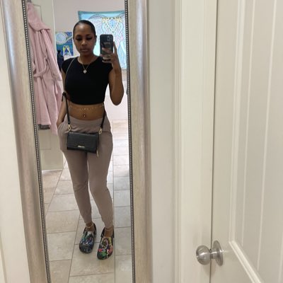 _iChanel9's tweet photo. #NewProfilePic https://t.co/7DNYyPvMJd