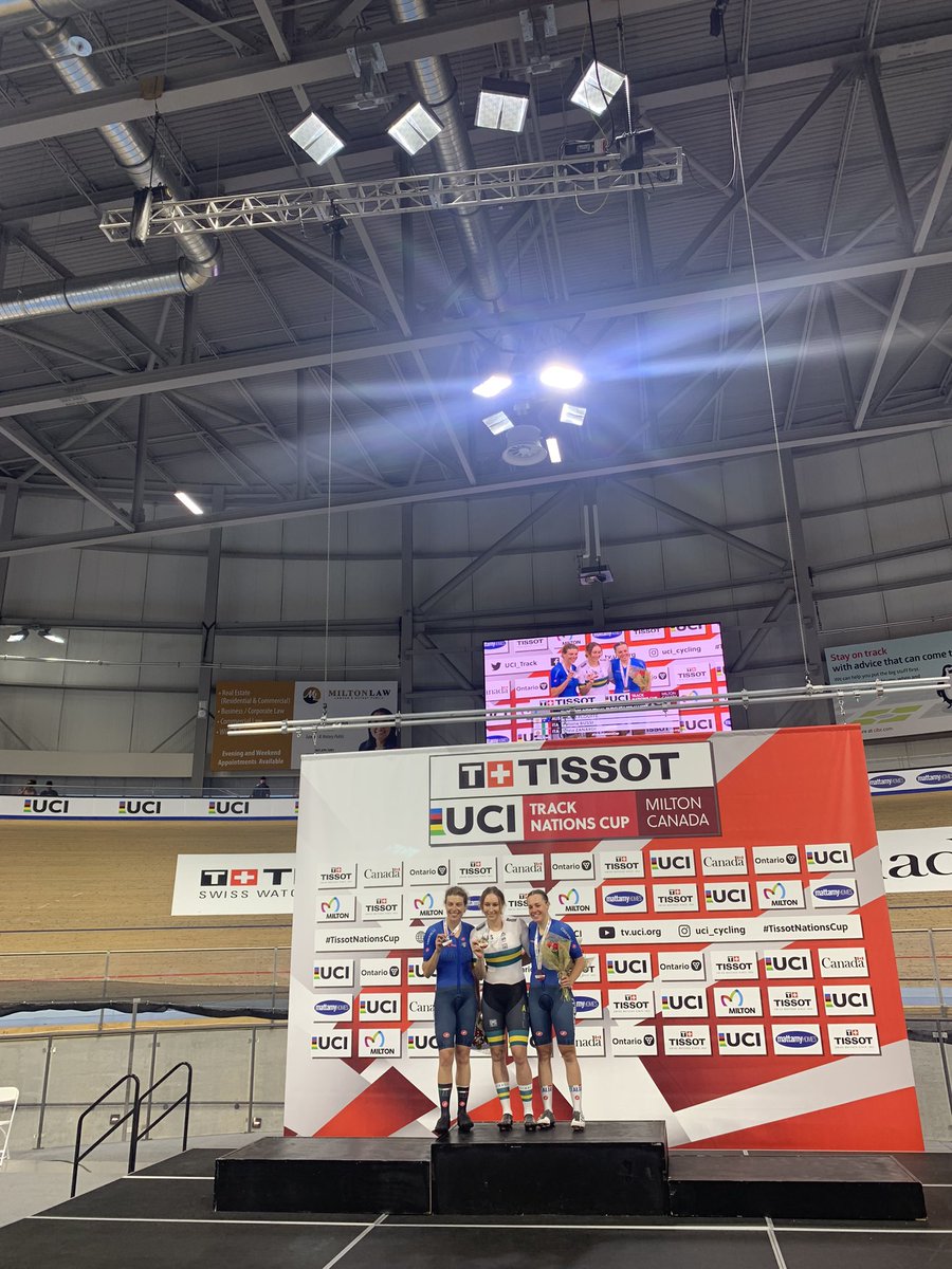 Holding off not one, but two Italian athletes, the Aussies claim yet another win in the women’s Individual Pursuit! 

🥇 Australia 
🥈 Italy 
🥉 Italy