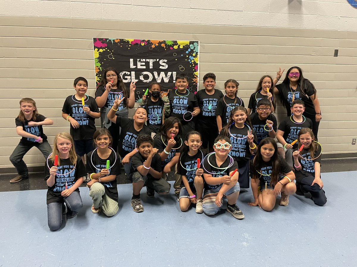 BurnetColts's tweet photo. Our “Glow Party” to celebrate our students’ efforts on STAAR was so much fun!! Our teachers and students have worked so hard and our entire school has shown so much growth this year!! “Today you will GLOW, when you show what you know”!! #RISEColtsRise #RISE2NewHeights #3rdGrade https://t.co/N26R9Fl4Ia