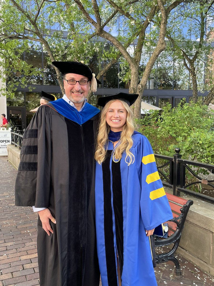 Awad_Lab's tweet photo. Congratulations Dr. Masters … you did it !!! 👩‍🎓🎉🍾🎊 #Meliora #URochesterResearch https://t.co/89BYNBYplZ