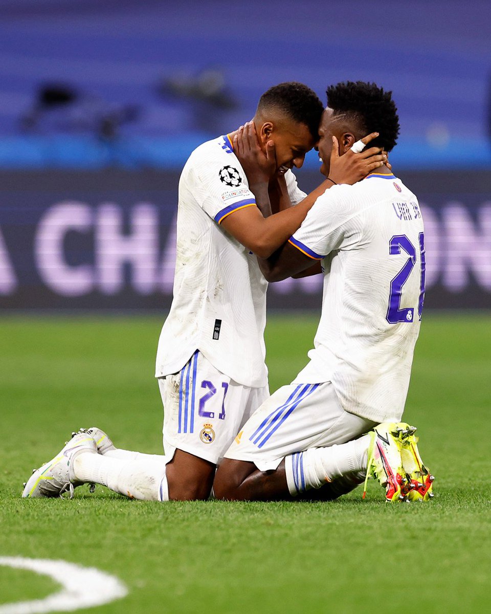 RealBrasil_BR's tweet photo. Vinicius Júnior
Rodrygo Goes
Camavinga
Valverde

Florentino Pérez comprou todos eles por apenas 126 milhões de euros. https://t.co/Xkb5cdFCDc