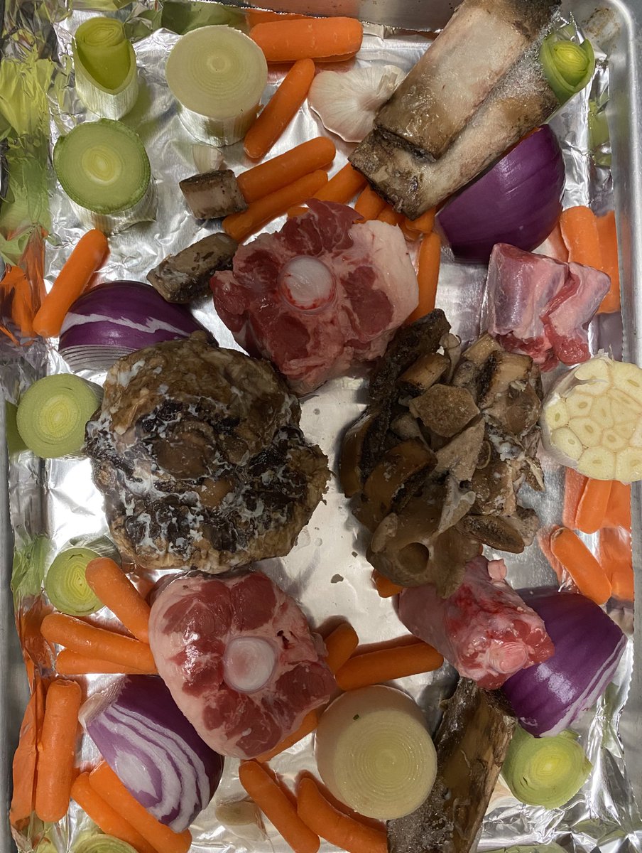BeefMaps's tweet photo. Broths are getting going….

Some have begun their fasts &amp; others start tonight &amp; tomorrow. 

We’re glad you joined us. 

#BoneBrothChallenge https://t.co/TrxTWGZQwn