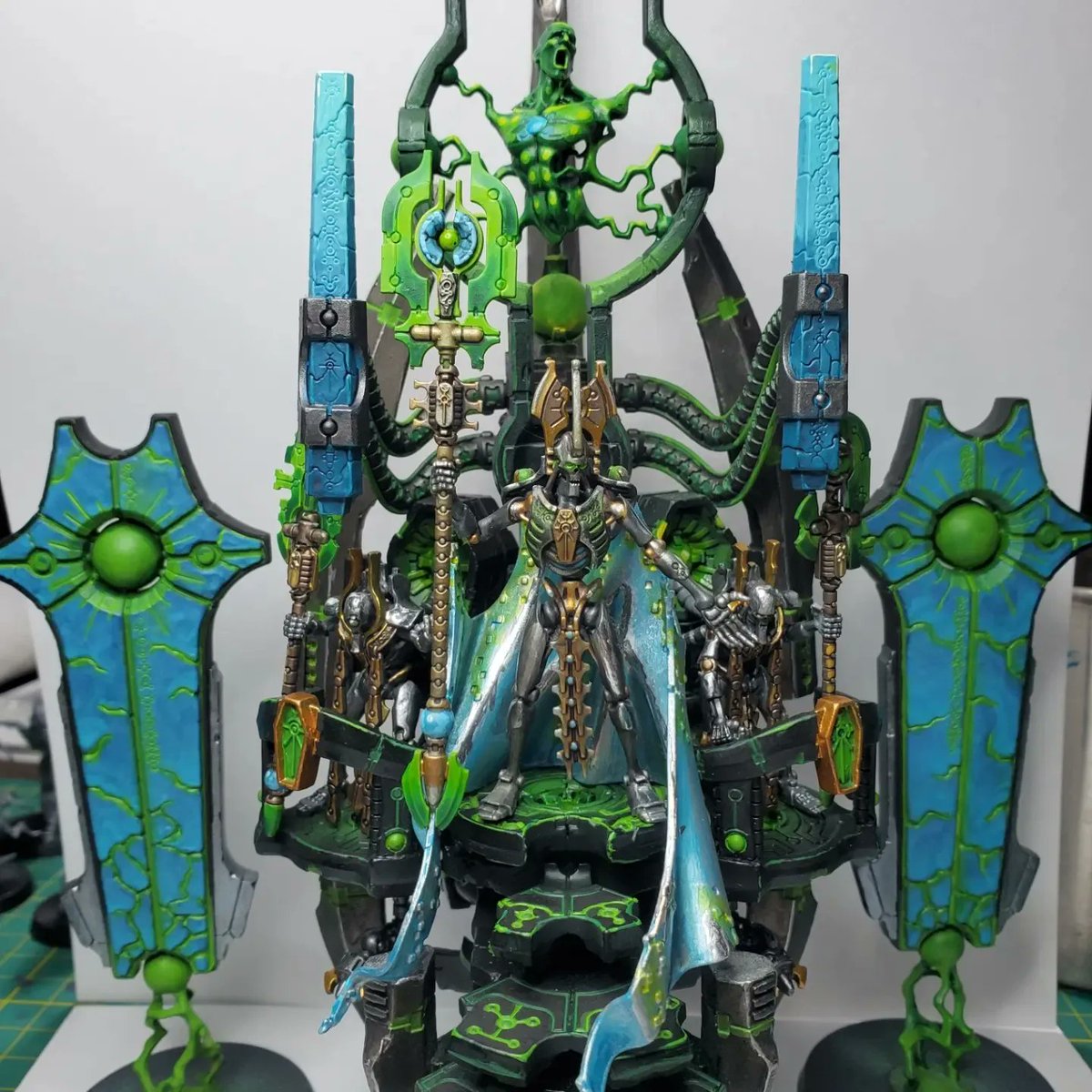 Thoreck88's tweet photo. So it was a link before now its just a pic.
#WarhammerCommunity #warhammer40k #ninjon #slaythegrey #minipainting #necrons #paintingminiatures https://t.co/3t4M3QjXGQ