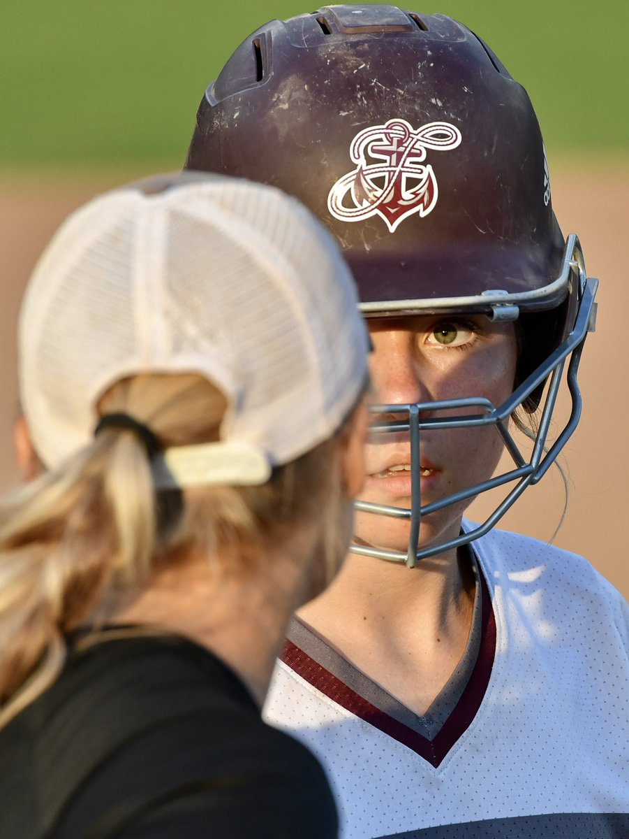 cspulliam's tweet photo. The Franklin Admirals softball team forced a second and deciding game in the District 11-4A tournament championship with a 6-3 win over Centennial. 

Here’s some Game 1 frames. https://t.co/4cp0hEkH9c