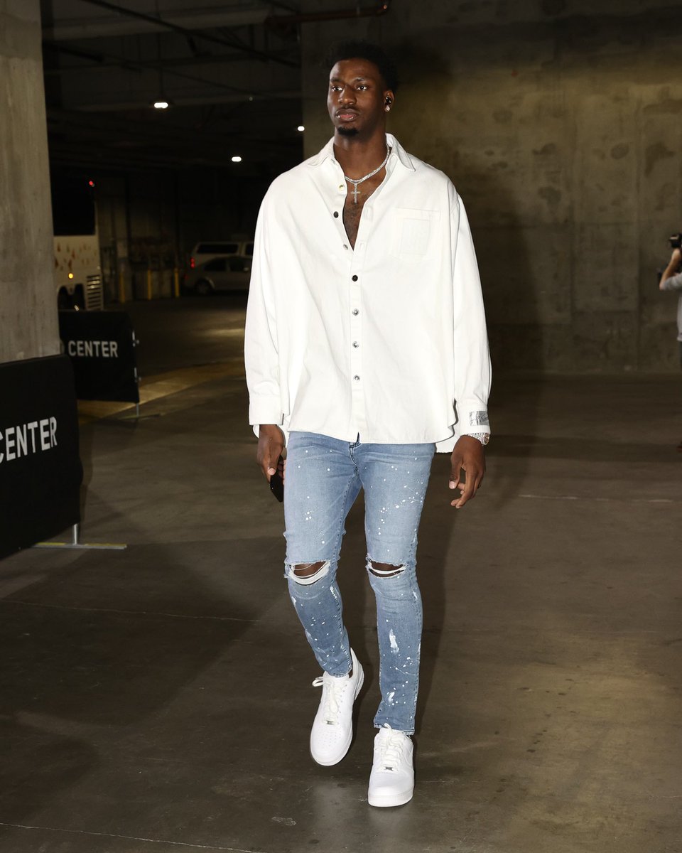 memgrizz's tweet photo. ⚪️ 🦄 https://t.co/NLAfVdVu3S