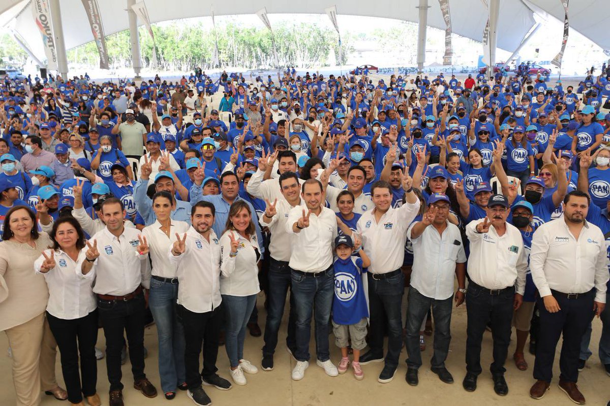 MarkoCortes's tweet photo. El ejército azul de Tampico está listo para la batalla del 5 de junio, para apoyar con todo a @TrucoVerastegui y ganar la gubernatura de Tamaulipas para continuar gobernando bien, avanzando y dando resultados.

#TampsConMadre
#TrukoGobernador https://t.co/AP1Hr5dqeq