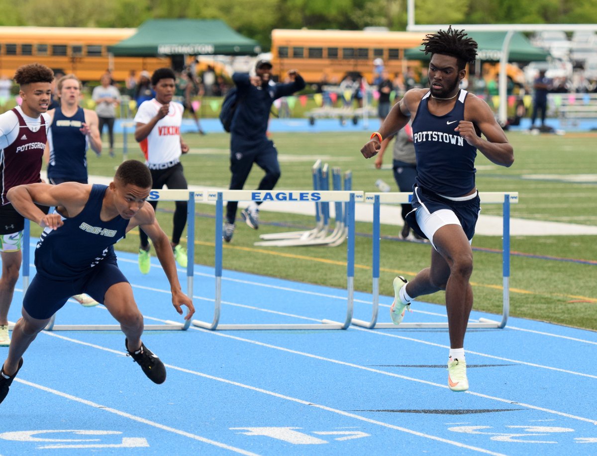 Race of the day at PACs: the boys' 300-meter hurdles - by a long shot.

SF's Justin Russell clipped the last hurdle and dove for the finish line, his 40.02 edging out Pottstown's <a href="/Twashington55/">Tyrese Washington</a> by 0.20 seconds (both Pa top 25 times)

Favorite pics of the day, too