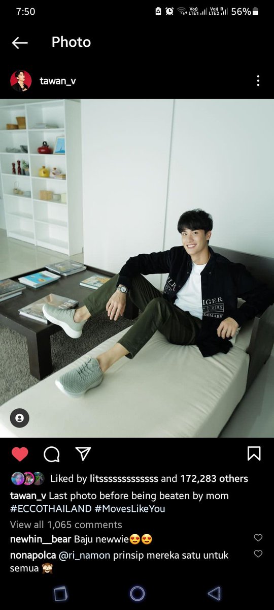 PolcaBP_20's tweet photo. "Last photo before being beaten by mom"
#Tawan_V #ECCOTHAILAND #MovesLikeYou
Ig cr: @Tawan_V https://t.co/TmxXkhXYGA