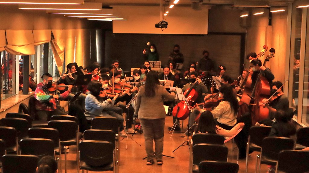 Registros por Sebastián Edson de nuestro ensayo abierto en el PCdV  <a href="/parquecultural/">Parque Cultural de Valparaíso - Ex Cárcel</a>