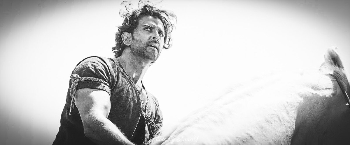Rafetka's tweet photo. #MohenjoDaro
#AshutoshGowariker
#HrithikRoshan
#PoojaHegde
#Sarman
#Chaani
@AshGowariker
✨@iHrithik✨
@hegdepooja
@HrithikRules
Incredible scr. @anna_milia 😘🥰🤗 https://t.co/nAu3Jov9Fr