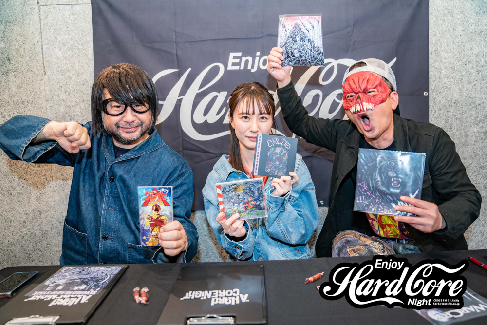 AHARDCORENIGHT1's tweet photo. どんどん土曜日ハードコア♪
今日もよろしくお願いします。
#ハードコアナイト #CROSSFM #肉食パルチザン #GOGGLES #KARIN #CRUDE #DOOMSDAYHOUR #UNIT21 #WARCRY #Inepsy #SeveredHeadOfState https://t.co/aYLlrwBu6k