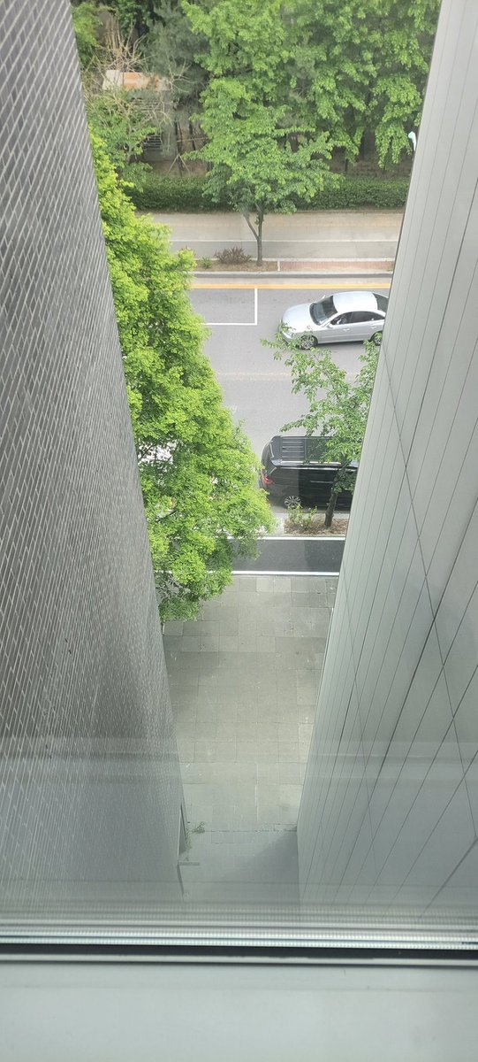 현재와 미래는 어떻게든 연결되어 있다.

#스티브잡스