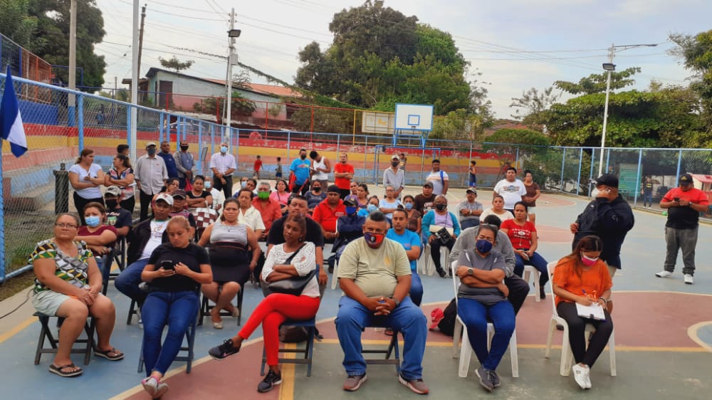 GuerrilleroUVE's tweet photo. Asamblea de seguridad ciudadana en el barrio Camilo Ortega hoy 13 de Mayo.
#Nicaragua https://t.co/aIb7FFeA8R