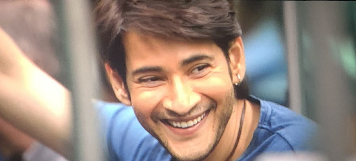 Athidhiii's tweet photo. Oka 100k Negative Trends ni midha chesthe
Flop Cheseyochu anukunna Mega Banisalaku Gattigane Dhimpav #MaheshBabu anna 🤗
And Thanks To #PBfans & #NtrFans & Some #RCfans .. maximum Number lo Kuda villa negative chudaledhu after long Gap 🥰
#BlockbusterSVP https://t.co/3juU6SmaaL