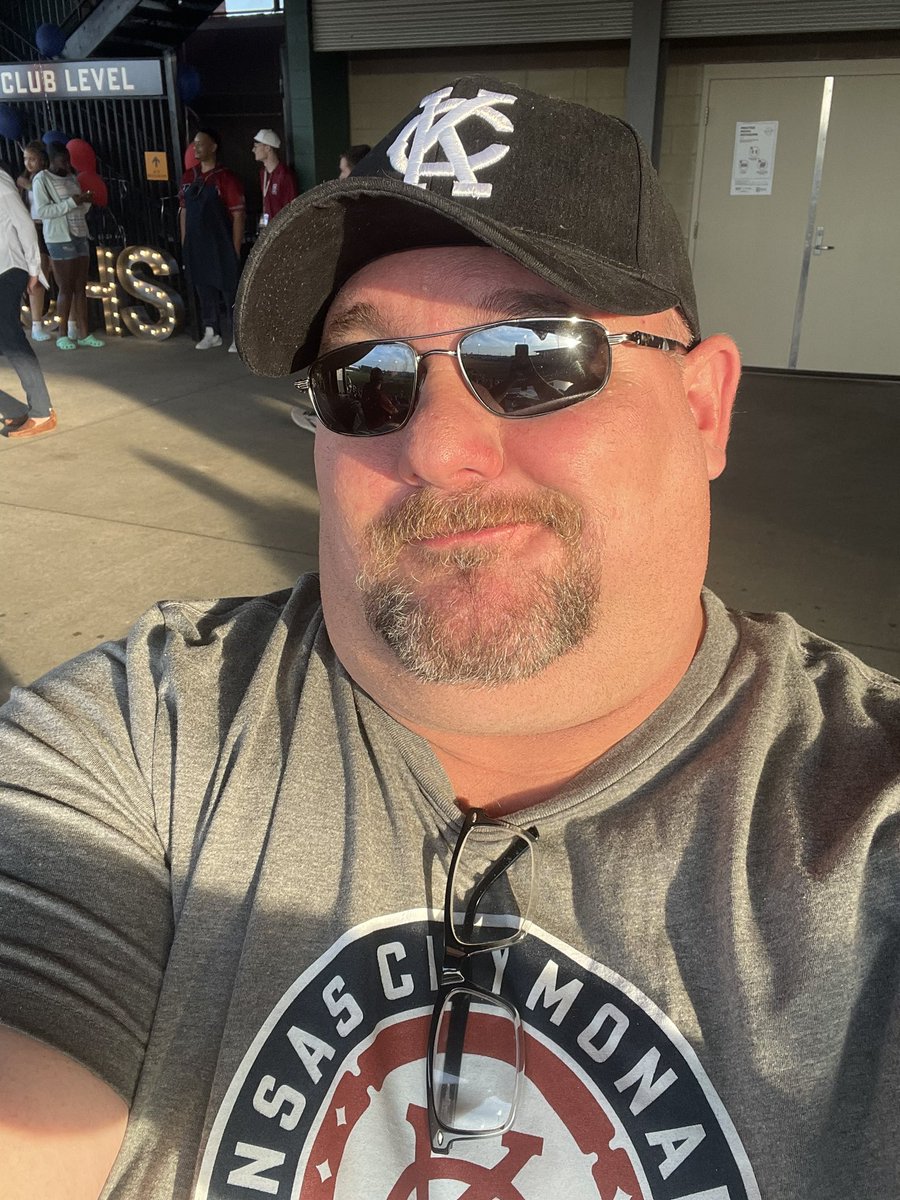 casperscreation's tweet photo. #AAOpeningDay #KCMonarchs #LegendsField https://t.co/GmiGi7sHBi